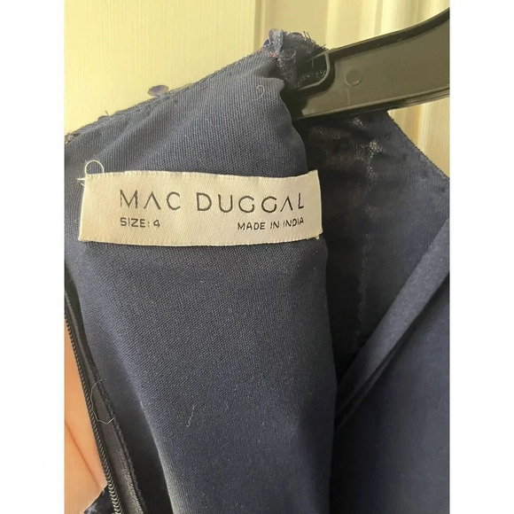 Mac Duggal 10802 Bell Sleeve Sequin Dress Navy Size 4 New With Tags Women’s Gown - Picture 11 of 12